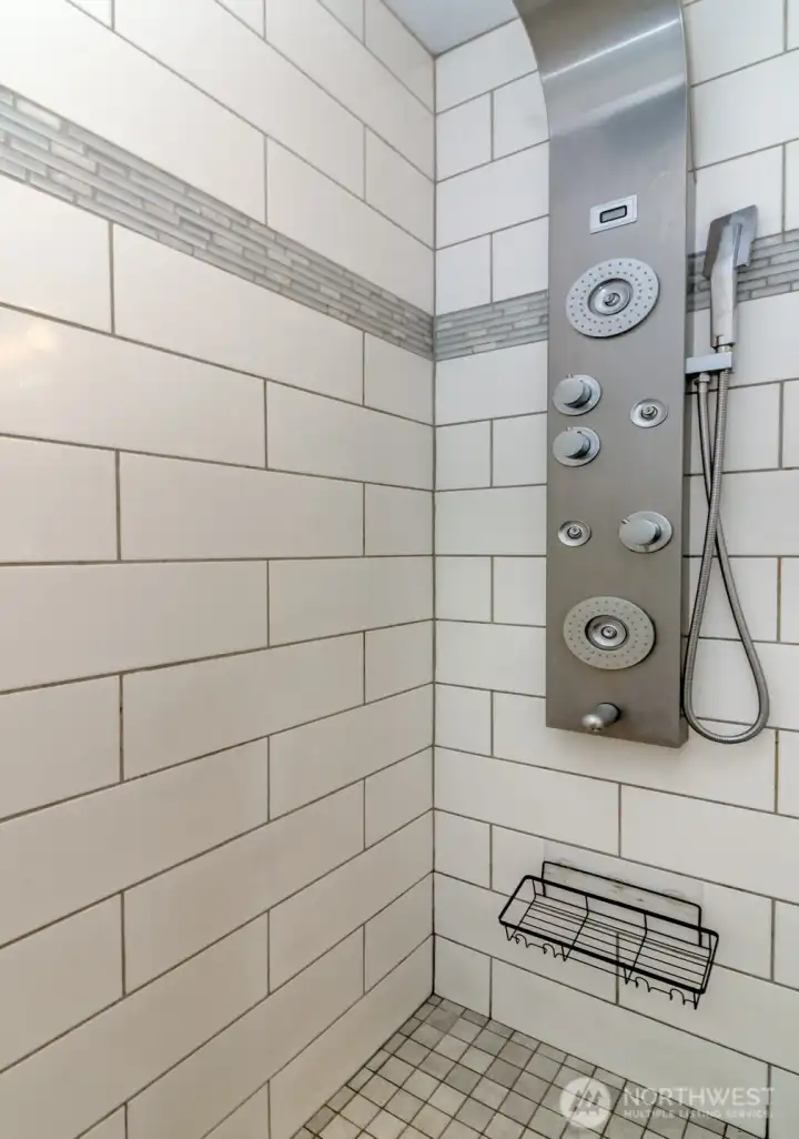 Enjoy this spa-like luxury shower!
