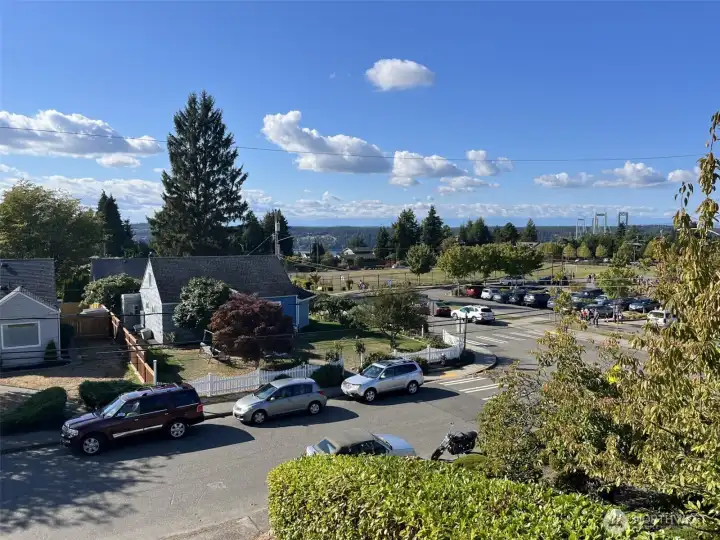 Photo captured by Seller of mountains & bridge.