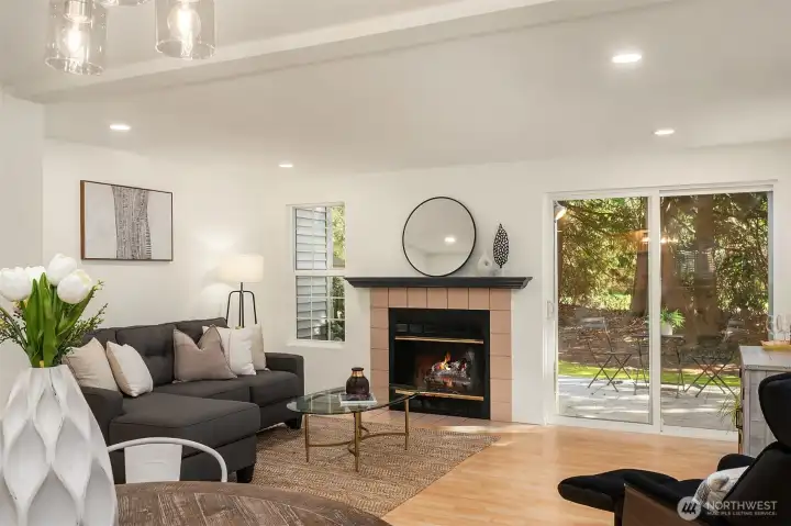 Great open concept for dining, living and kitchen.