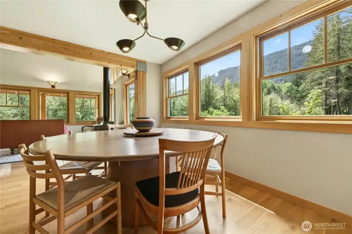 Dinning area with spectacular Driveway Butte views.