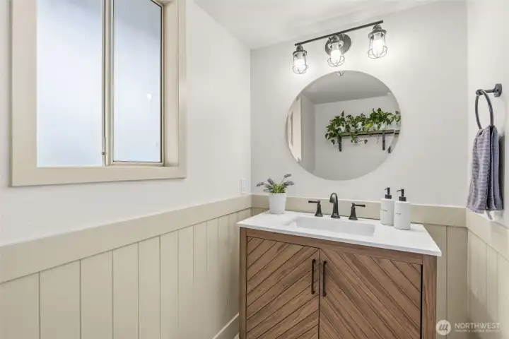 Updated half bath on the main level