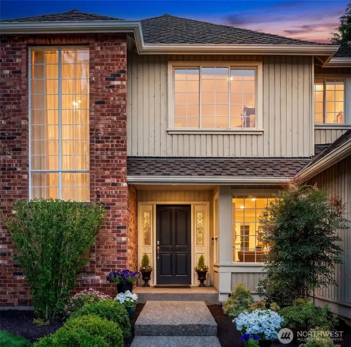 South Facing Home - Woodinville Wine Country