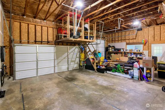 3-Car Garage