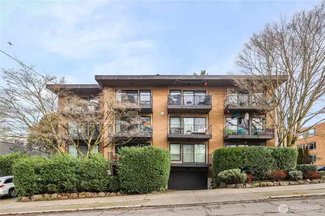 Aprea condos.
