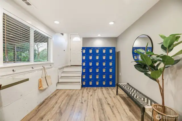 Side entrance by garage