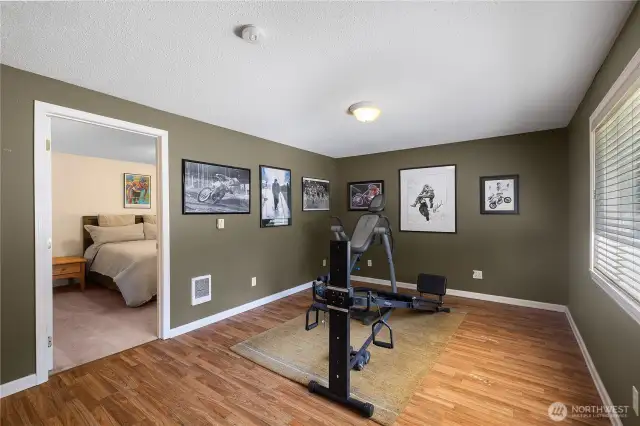 Flex Room
