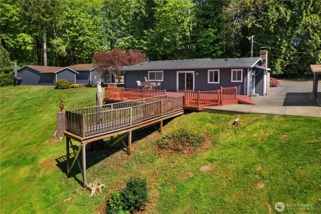 Deck behind the home.