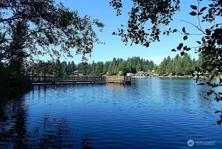 There are a bushel of pretty Lakes within a 3mi radius if you feel the need to venture away from home for R&R. Several are listed on Washington Top 10 Fishing Lakes! Five Mile Lake & Park with swimming beach is a short mile away. Photo Attribute: Ron Clausen, CC BY-SA 4.0 <https://creativecommons.org/licenses/by-sa/4.0>, via Wikimedia Commons. Also close by are Weyerhaeuser Rhododendron/Bonsai Park & Wild Waves Water Park.