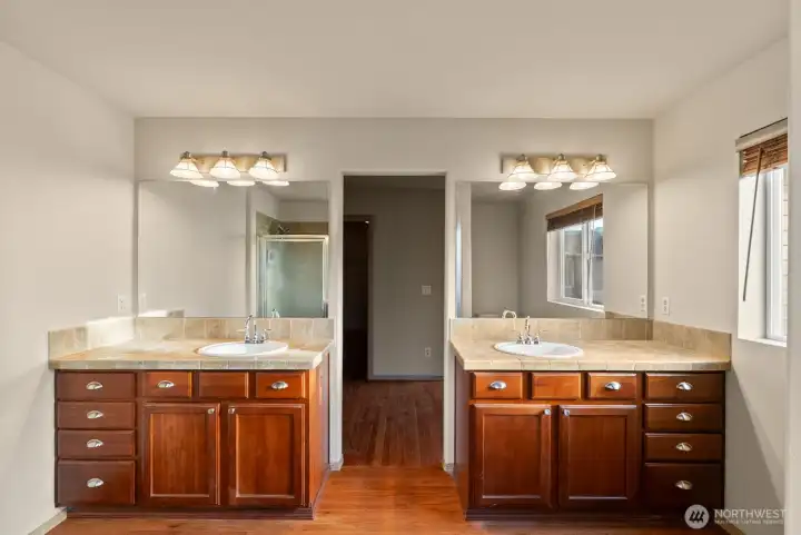 Primary Ensuite Bathroom