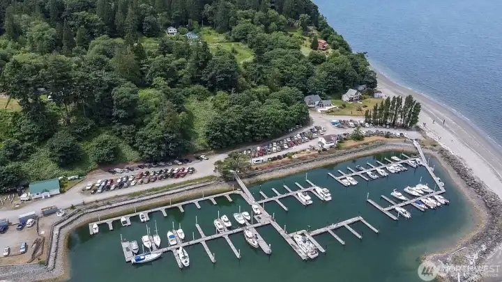 Aerial view of Hat Island Marina
