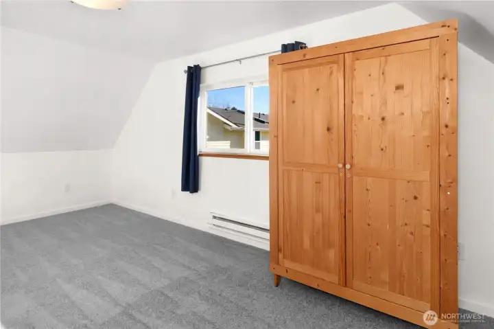 Second bedroom