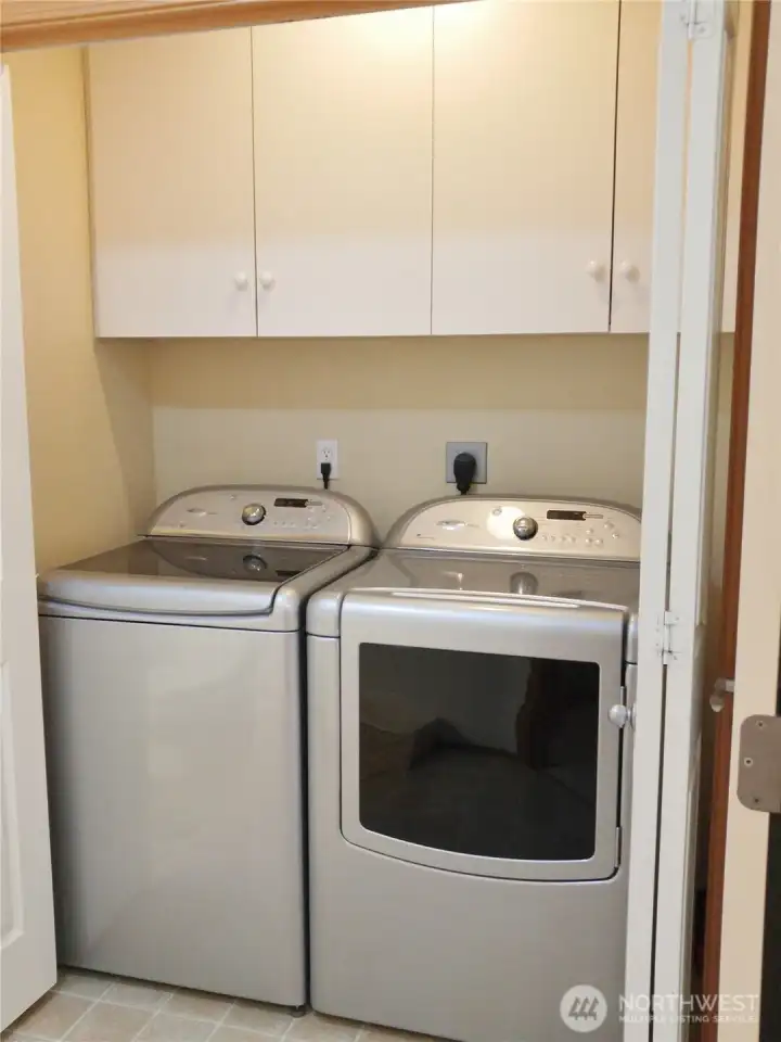 Top of the line stainless washer and dryer to convey. Located upstairs for your convenience.