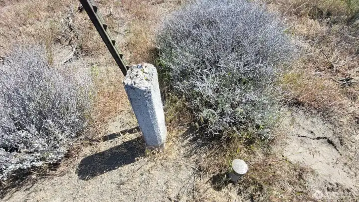 Southeast corner marker
