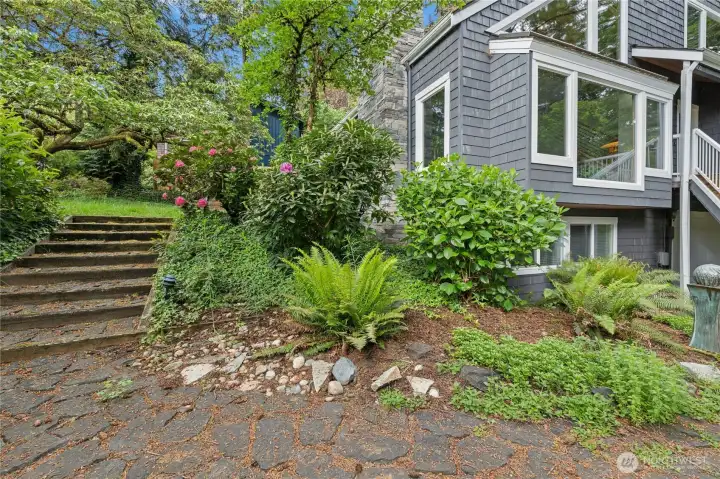 mature landscaping & timeless NW design