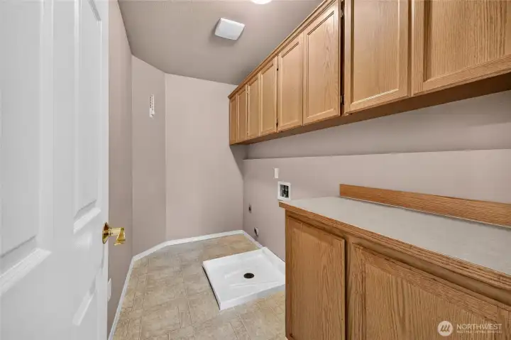 Laundry Room conveniently located on the 2nd Floor.