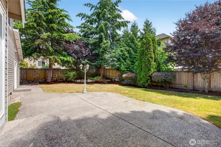 Entertainment sized Patio