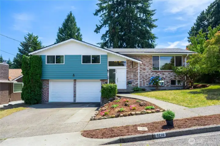 Timeless North Tacoma home