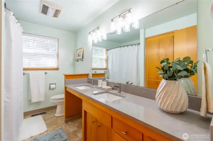 Full bath on main level.