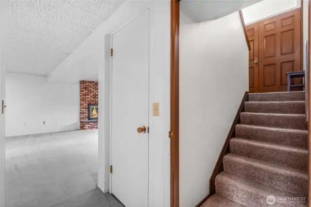 Open Daylight Lower Level