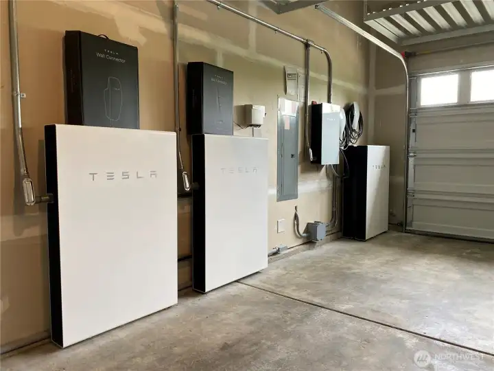 Battery Wall To Stay