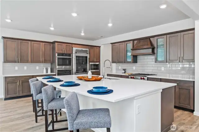 Upgraded Kitchen Appliances, All To Convey