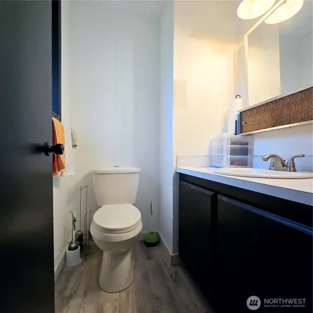 Primary Bedroom Bathroom