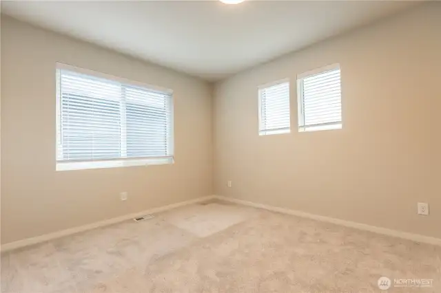 Upper level Bedroom 2