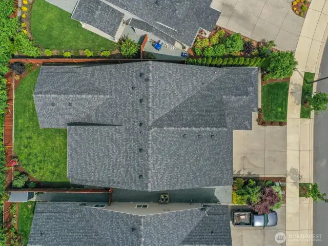 Just around the corner from the mailboxes and the clubhouse, this home is ideally situated in the neighborhood.