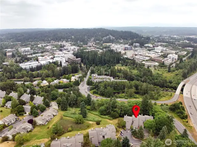 Minutes away from DT Redmond, Marymoor Park, Redmond Town Center and Microsoft