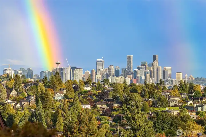 Yes, this is a real photo from the property  We got lucky, so could you!