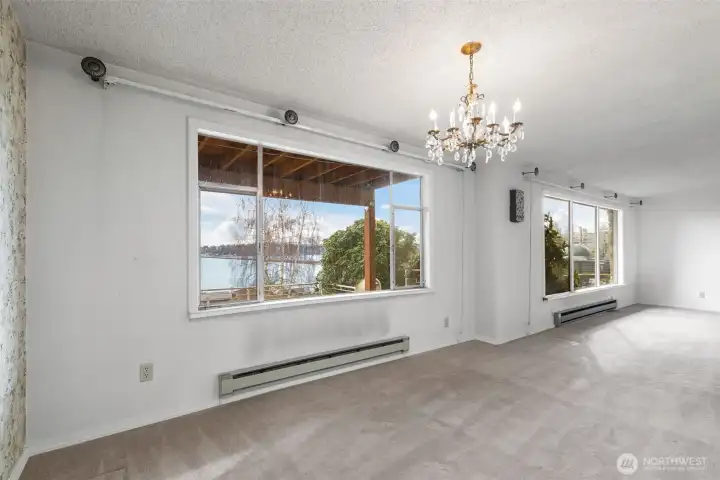 Stunning view of Lake Washington from the dining room