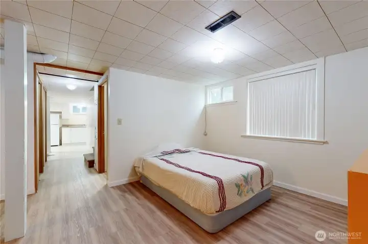 Guest area with egress window