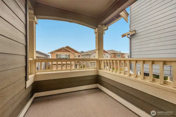 Good sized front patio with views