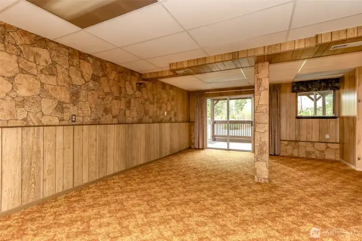 Family room / Rec room / TV room...perfect for watching movies and sports.