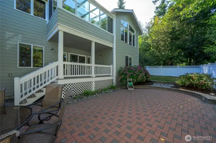 Lower level deck leads to patio...
