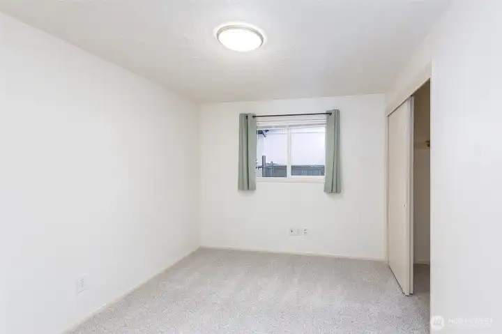 Guest bedroom 2
