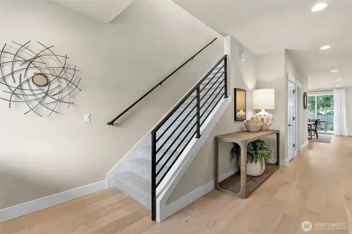 A spacious welcoming 2 story foyer