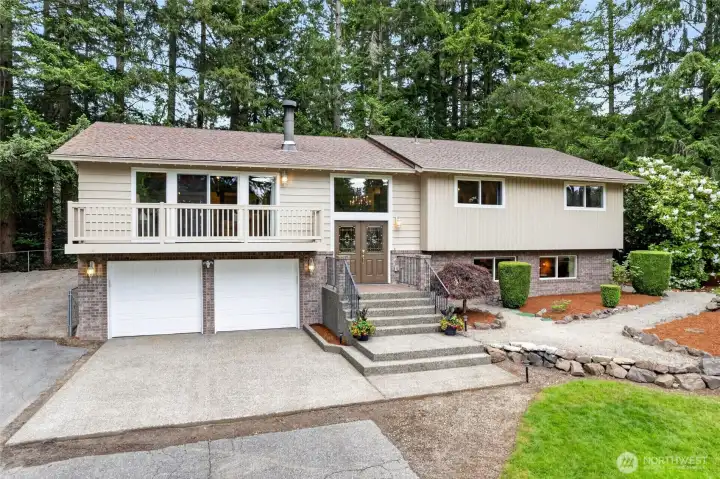 Welcome home to this well maintained 4 bed, 2.75 bath home on over an acre of land.