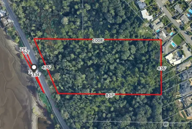 Approximate lot lines.