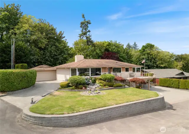 Classic Gig Harbor Home in the heart of Gig Harbor is debuting for the first time ever on the market! Built in 1966 for a historic Gig Harbor fishing family, the memories and stories this home could tell of Gig Harbor's early days are countless.