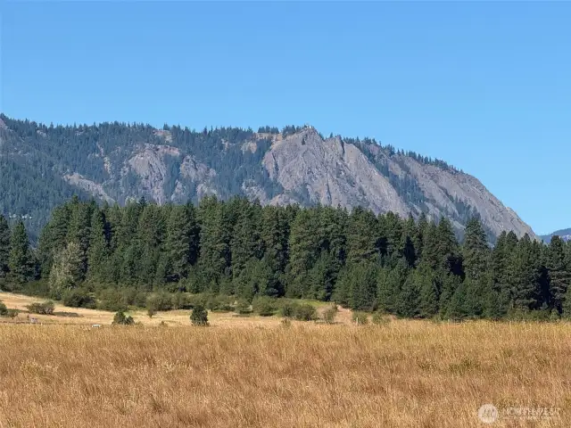 Views of Peoh Point