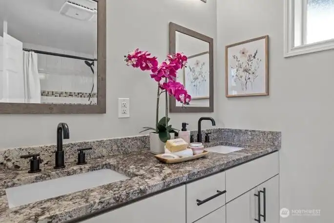 Beautiful granite counters