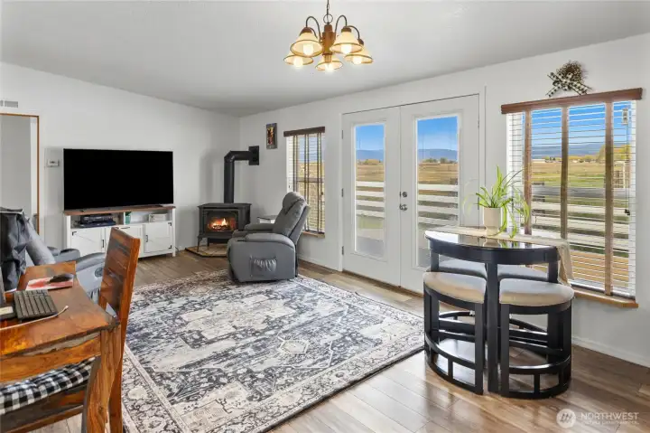 Great room with gas free-standing gas stove