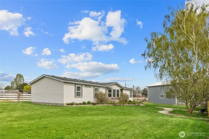 Nice size yard that is perfect for yard games and dogs etc!