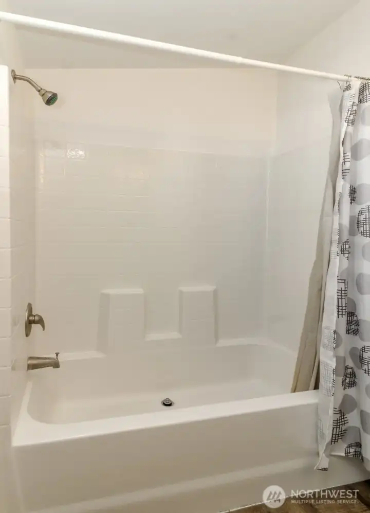 2nd bathroom