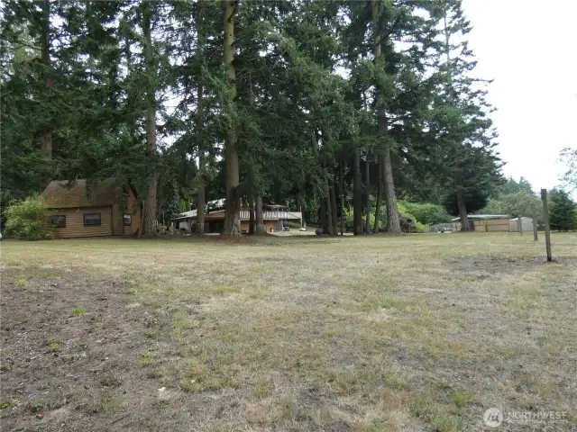 Lots of room to paly