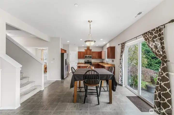 Dining nook area