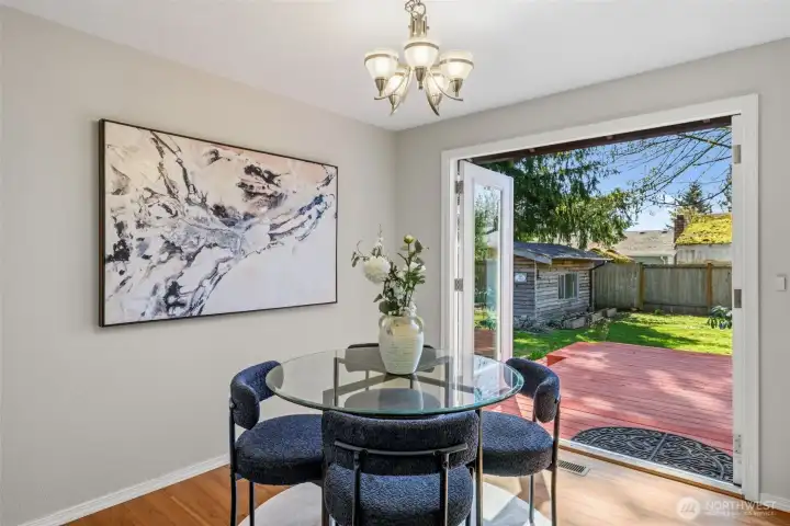 Dining room off kitchen