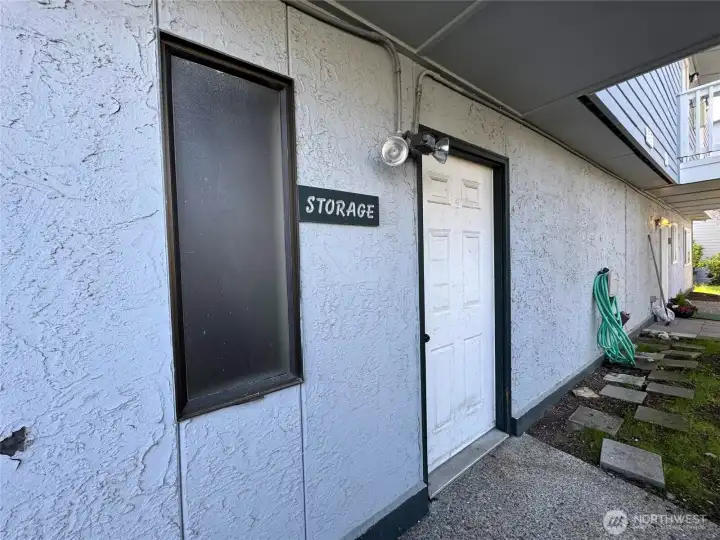 Additional 1st floor storage