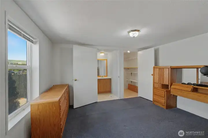 Primary Bedroom with Primary Bath and Walk in Closet